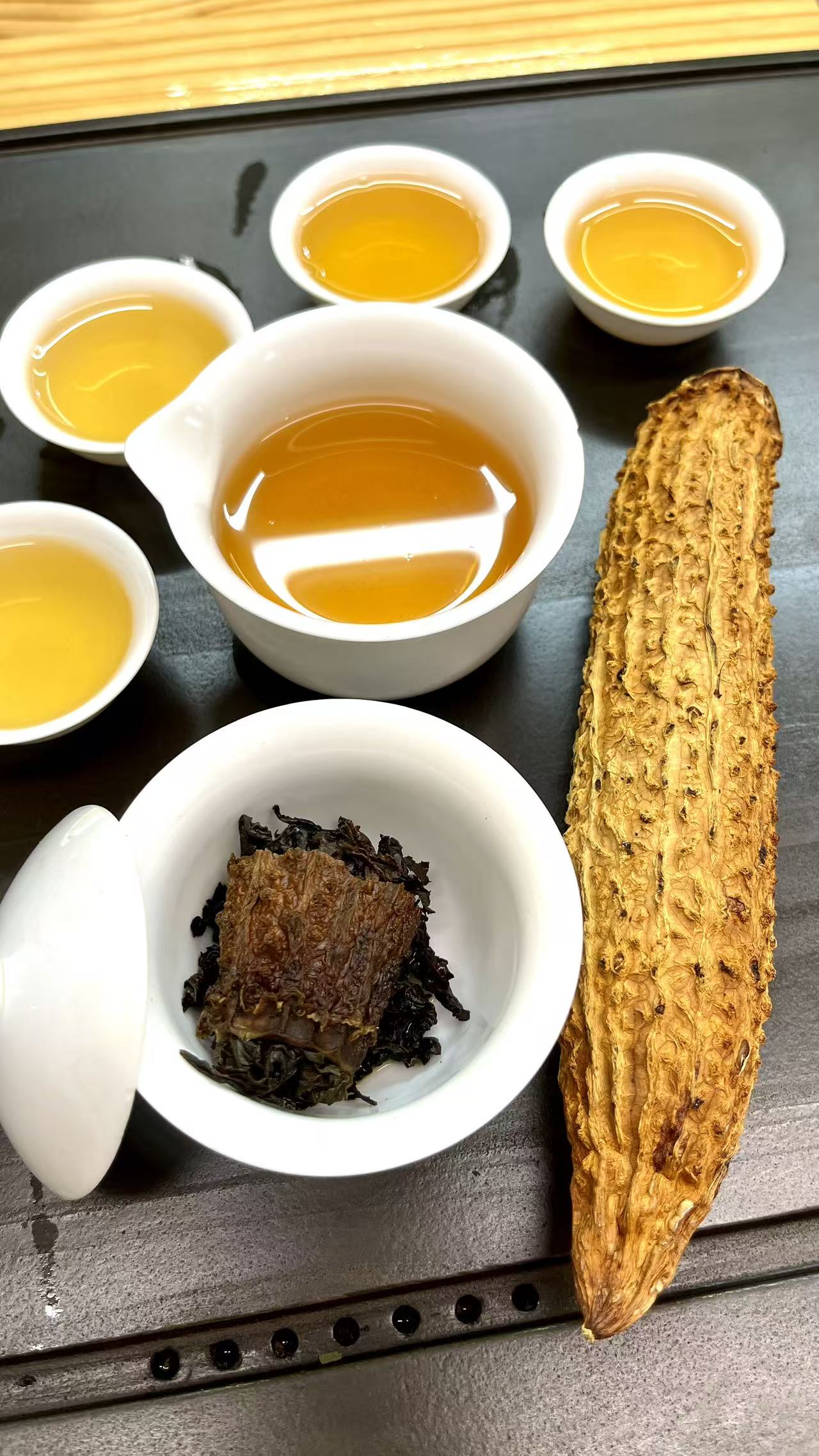 bitter melon oolong tea