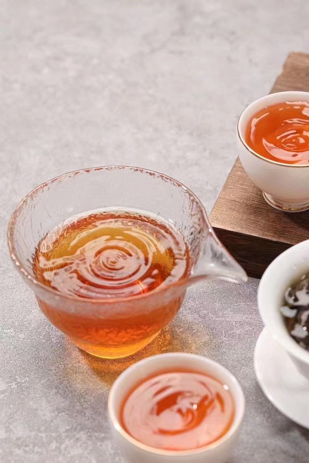 2014 wilderness aged shou mei white tea