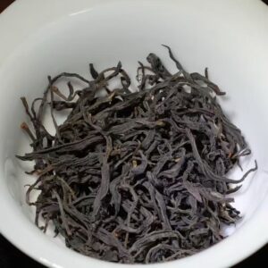 xiao chi gan: wild grown lapsang souchong